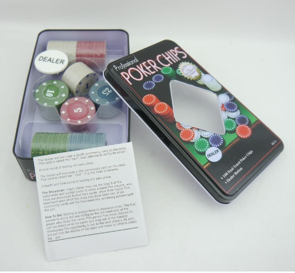 Набор для игры в покер (100 фишек, фишка диллера), метал. уп., ИН-3727